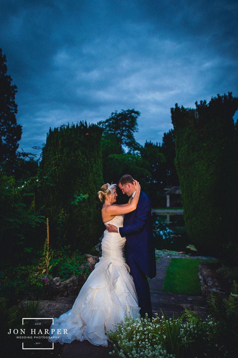 jon harper wedding photography berkeley castle-